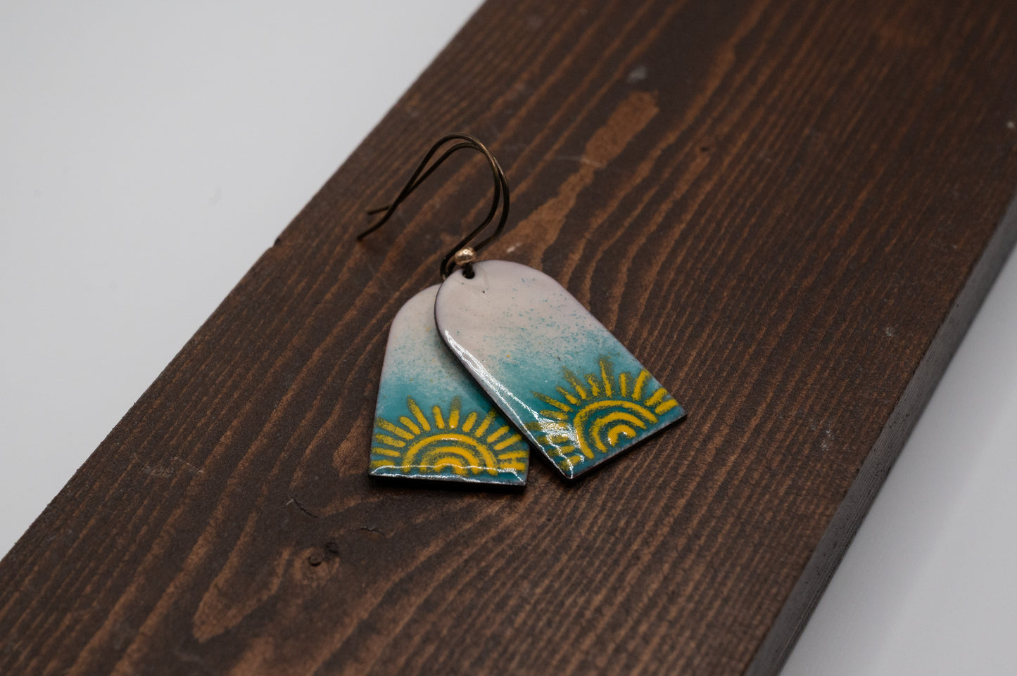 Arch Sunshine Enamel Earrings